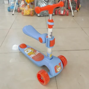 اسکوتر صندلی دار