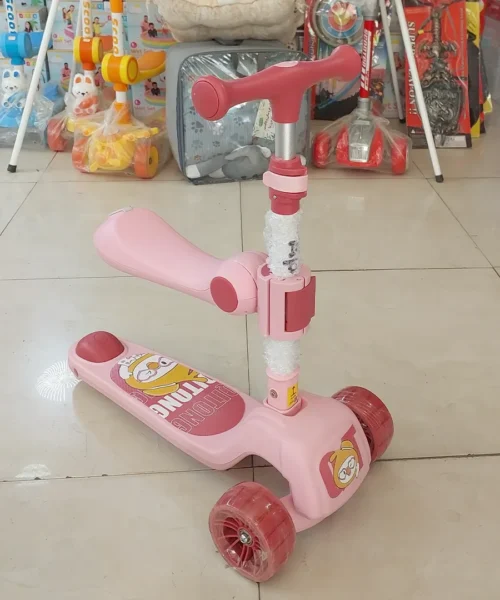 اسکوتر صندلی دار