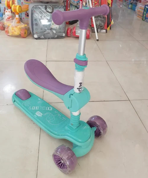 اسکوتر صندلی دار